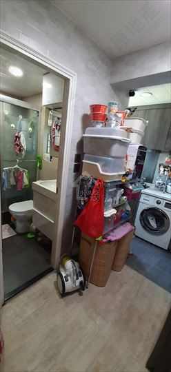 Fanling KING SHING COURT Middle Floor Washroom House730-6864918