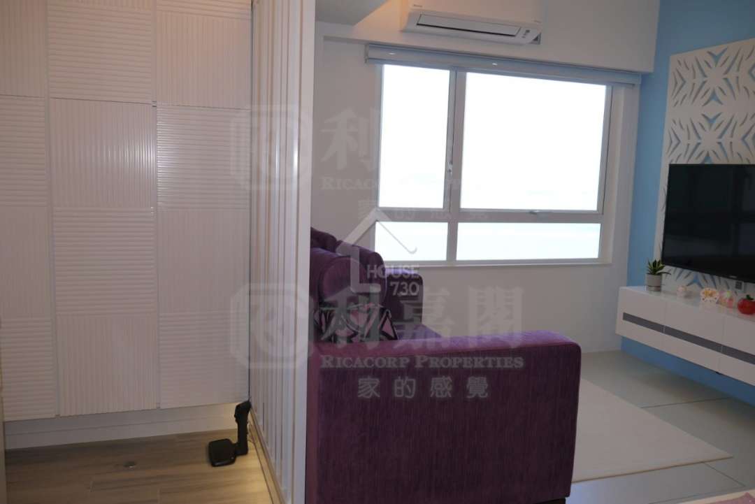 Sai Ying Pun FUNG SHING BUILDING Upper Floor House730-6864638