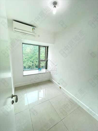 Tung Chung Town Centre CARIBBEAN COAST Middle Floor Bedroom 1 House730-6864208