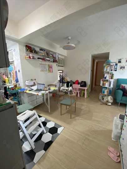 Sheung Shui LUNG FUNG GARDEN Middle Floor Living Room House730-6864759