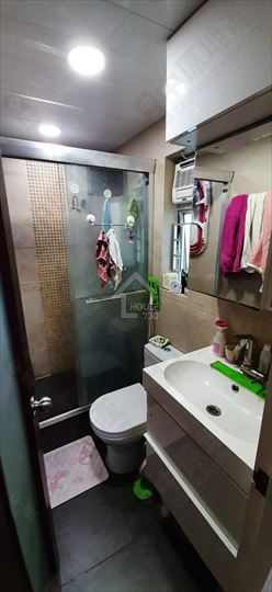 Fanling KING SHING COURT Middle Floor Washroom House730-6864918