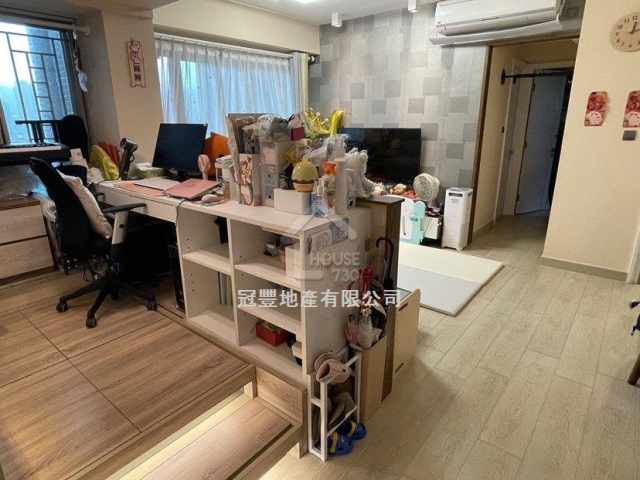 Sham Shui Po TRINITY TOWERS Middle Floor House730-6863963