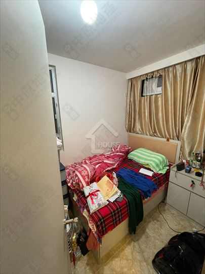 Tsuen Wan Town Centre SHEUNG CHUI COURT Middle Floor Bedroom 1 House730-6867496