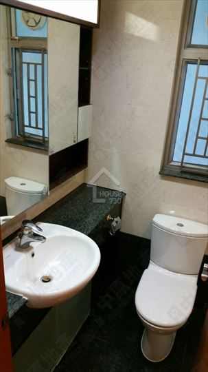 Yuk Kwai Shan Wan Poon SHAM WAN TOWERS Middle Floor Master Room’s Washroom House730-6935191