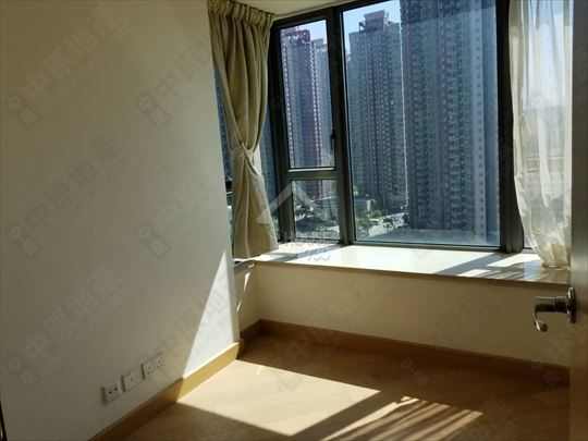 Yuen Long Station YOHO TOWN Lower Floor Bedroom 1 House730-6935085