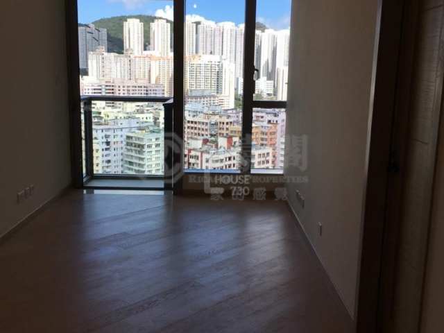 Kwun Tong GRAND CENTRAL Middle Floor Living Room House730-5199258
