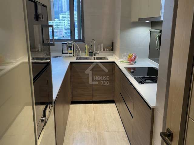 Kwun Tong GRAND CENTRAL Middle Floor Kitchen House730-5138807