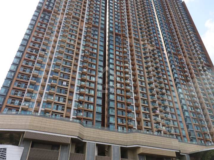 Yoho Town 物業外貌 - House730
