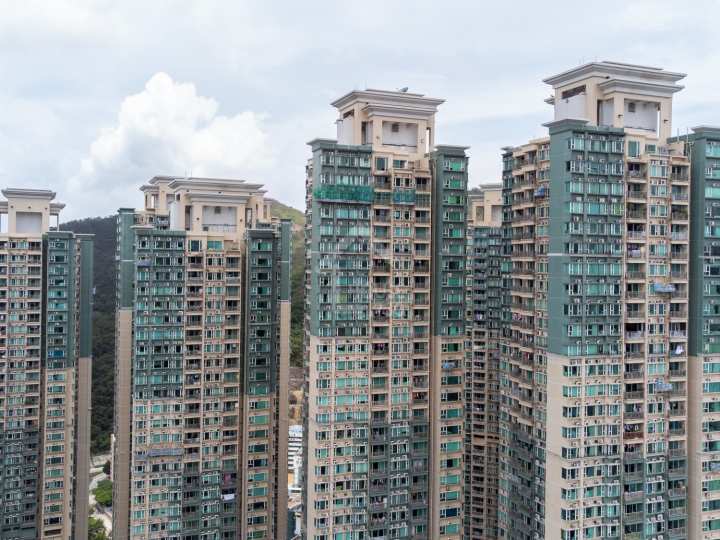 Metro Town Outlook - House730