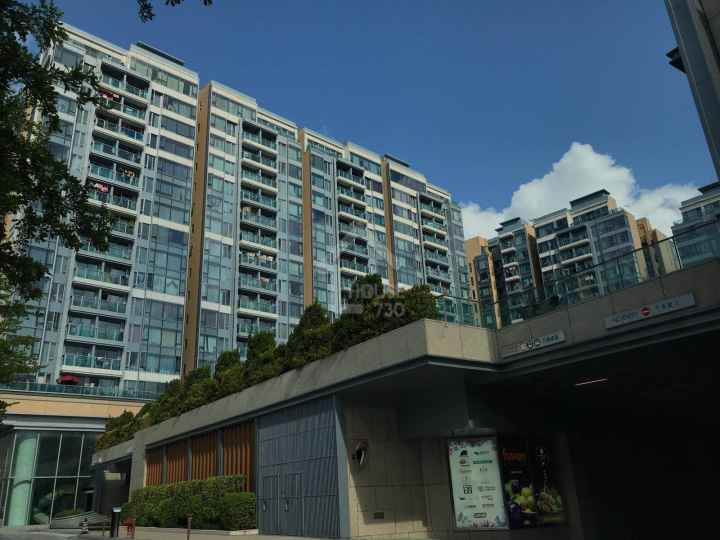 峻巒 物業外貌 - House730