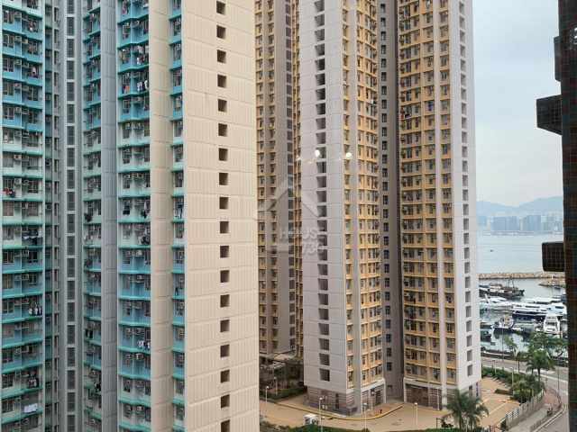 Shau Kei Wan ALDRICH GARDEN Middle Floor Estate/Building Outlook House730-6231445