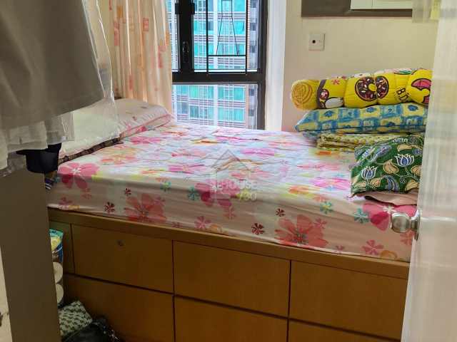 Shau Kei Wan SHAUKEIWAN PLAZA Middle Floor Bedroom 1 House730-5577068