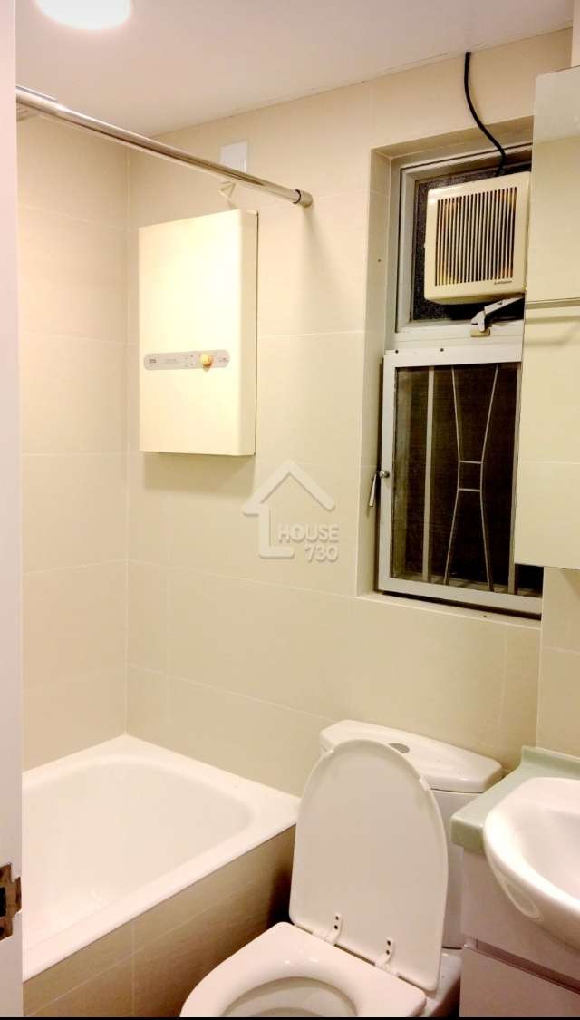 Cheung Sha Wan PEACEFUL MANSION Middle Floor House730-6060312