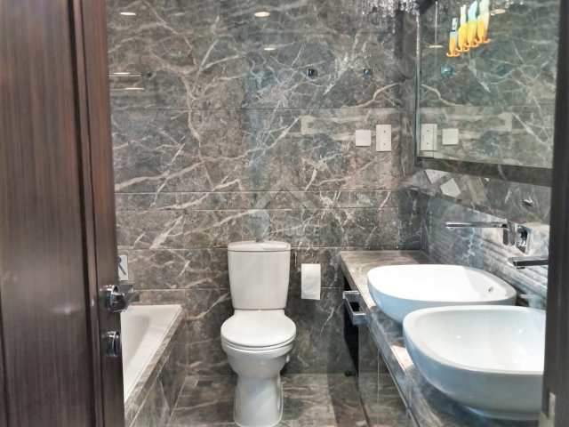 Kowloon Tong MERIDIAN HILL Middle Floor Master Room’s Washroom House730-6174434