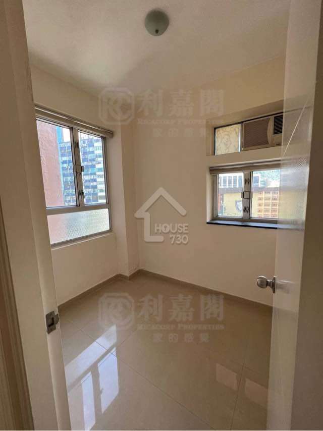 Causeway Bay LOK SING CENTRE Lower Floor House730-6370261