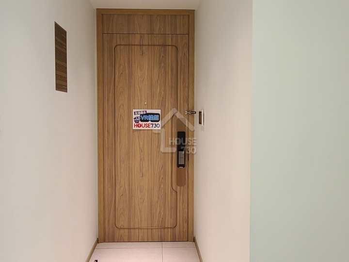 飛揚 第一期 示範單位 2座8A室(清水) - House730
