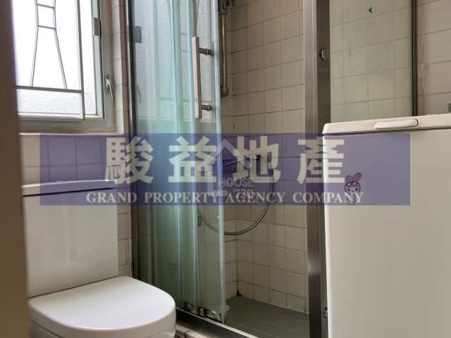 Cheung Sha Wan GARNING COURT Middle Floor Washroom House730-6444765