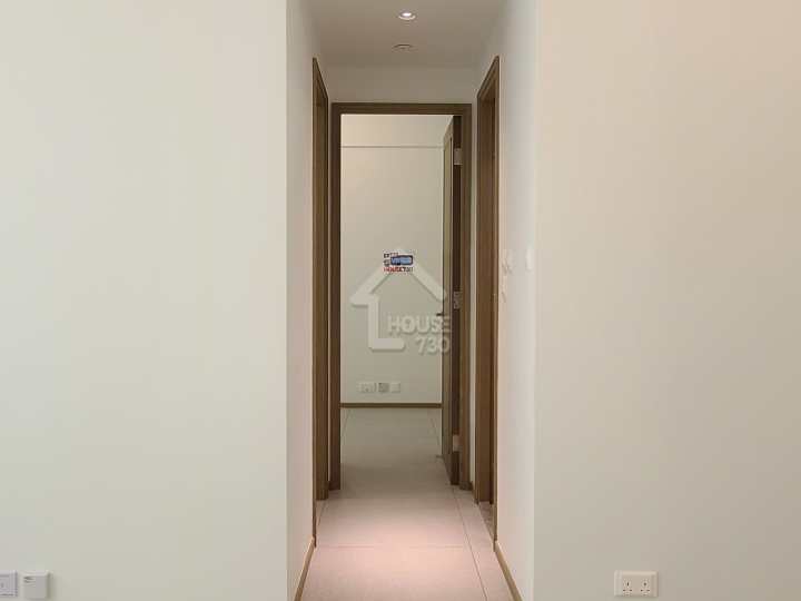 飛揚 第一期 示範單位 2座8A室(清水) - House730