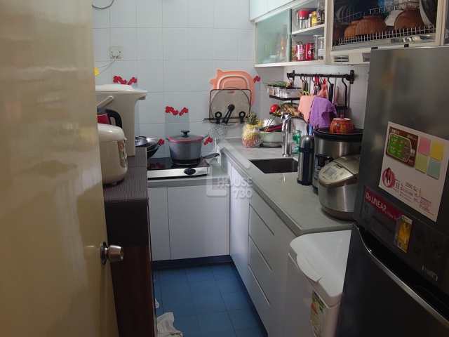 Heng Fa Chuen HENG FA CHUEN Lower Floor Kitchen House730-6386500