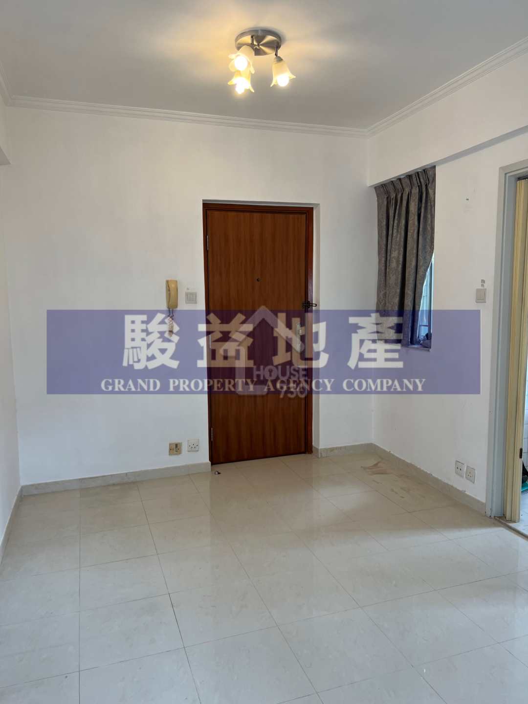 Cheung Sha Wan GARNING COURT Middle Floor Living Room House730-6444765