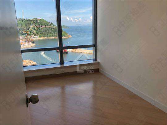 Yuk Kwai Shan Wan Poon LARVOTTO Middle Floor House730-6285700
