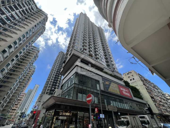 Downtown 38 物業外貌 - House730