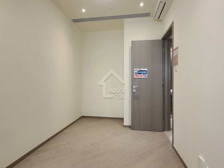 NOVO LAND 第1A期 示範單位 TI 18樓P室_2房_無裝修 - House730