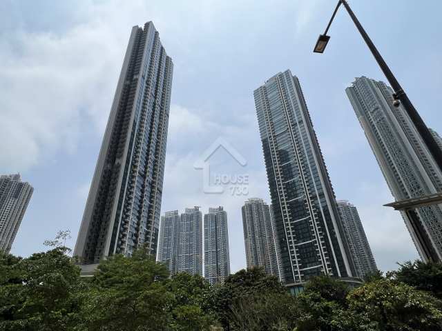 日出康城 物業外貌 - House730