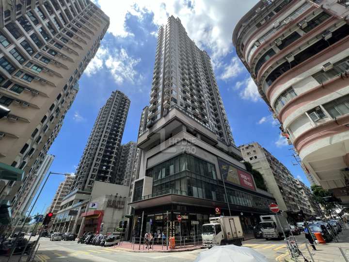 Downtown 38 物業外貌 - House730
