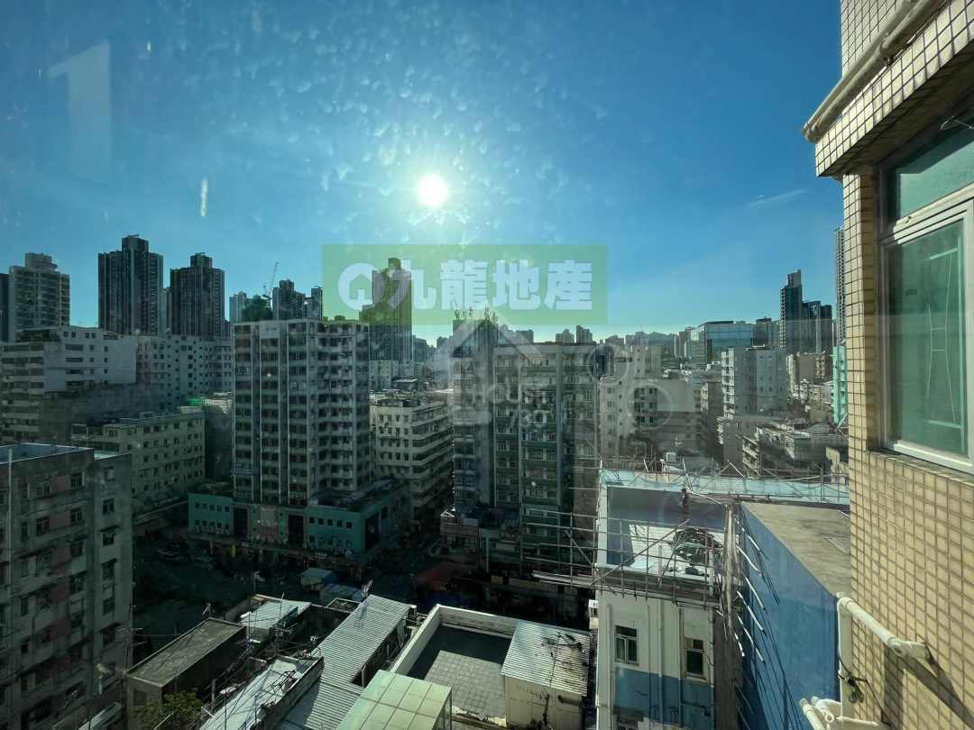 Sham Shui Po FORTUNE BUILDING Upper Floor View from Living Room House730-6685499