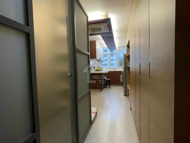 Kwun Tong TSUI PING (NORTH) ESTATE Middle Floor Foyer House730-6624142