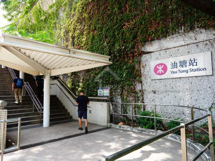 蔚藍東岸 公共交通 - House730
