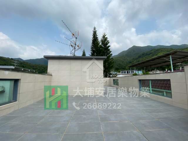 Village House(Tai Po District) Village House (Tai Po) Upper Floor Roof House730-6685523