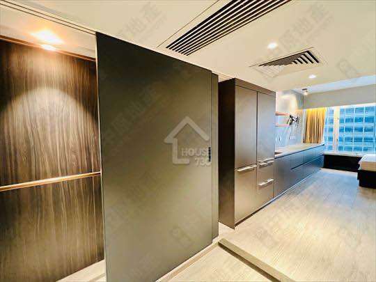 Wan Chai CONVENTION PLAZA APARTMENTS Middle Floor House730-6692885