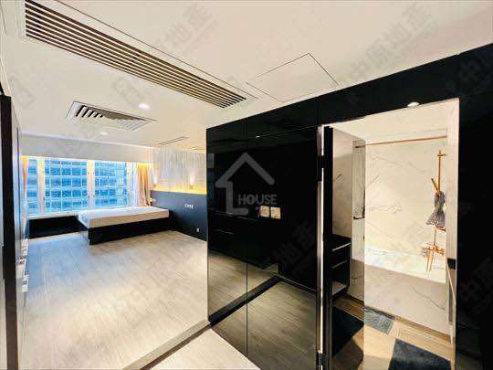 Wan Chai CONVENTION PLAZA APARTMENTS Middle Floor House730-6692885