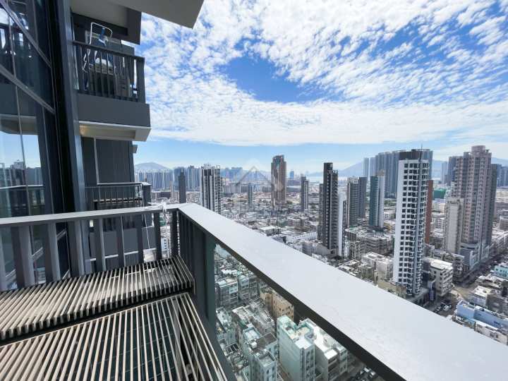 瓏碧 示範單位 12E - House730