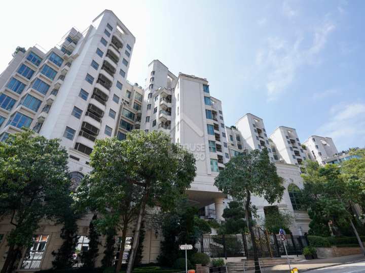 One Mayfair Outlook - House730