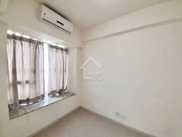 Long Ping YUCCIE SQUARE Lower Floor Living Room 客房 House730-6865051