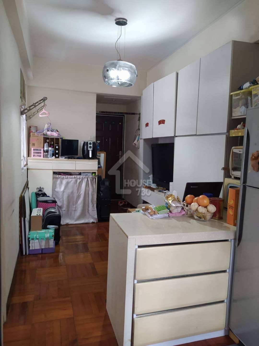Yuen Long Town Centre HO KING BUILDING Middle Floor Living Room 客廳 House730-6865054