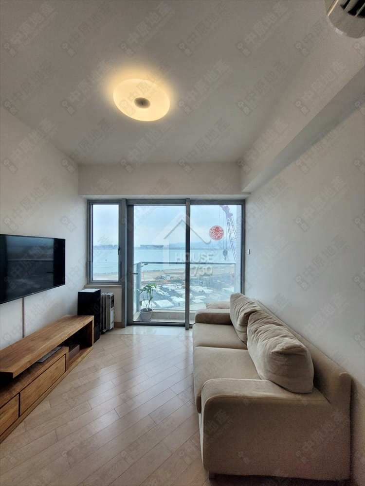 Tung Chung Town CentreCENTURY LINK Village apartment,village house 低於