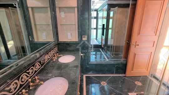 Tai Tam LE PALAIS Master Room’s Washroom House730-6989639