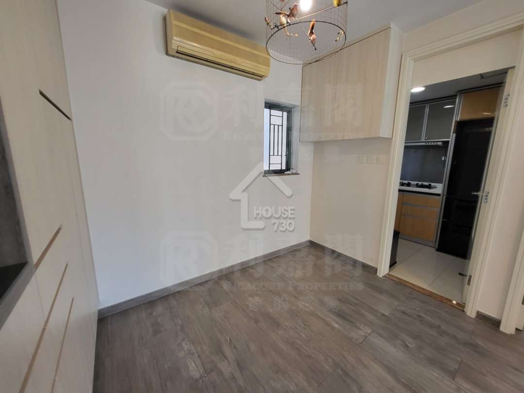 四小龙 碧海蓝天 高层 House730-7179960
