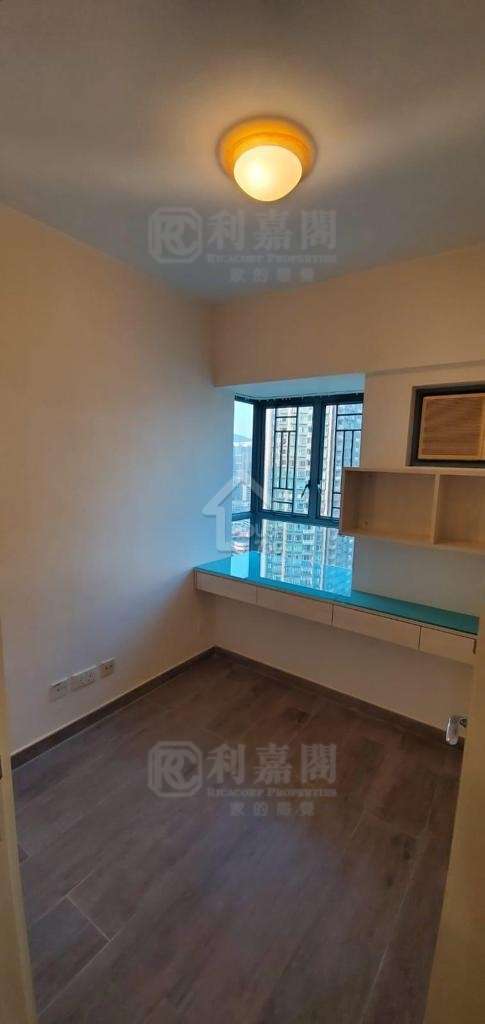 四小龙 碧海蓝天 高层 House730-7179960