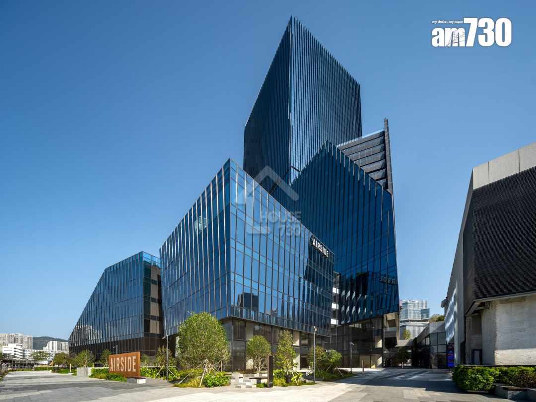 AIRSIDE樓高47層，提供32層甲級寫字樓，多層購物商場達70萬方呎，現時出租率接近80%