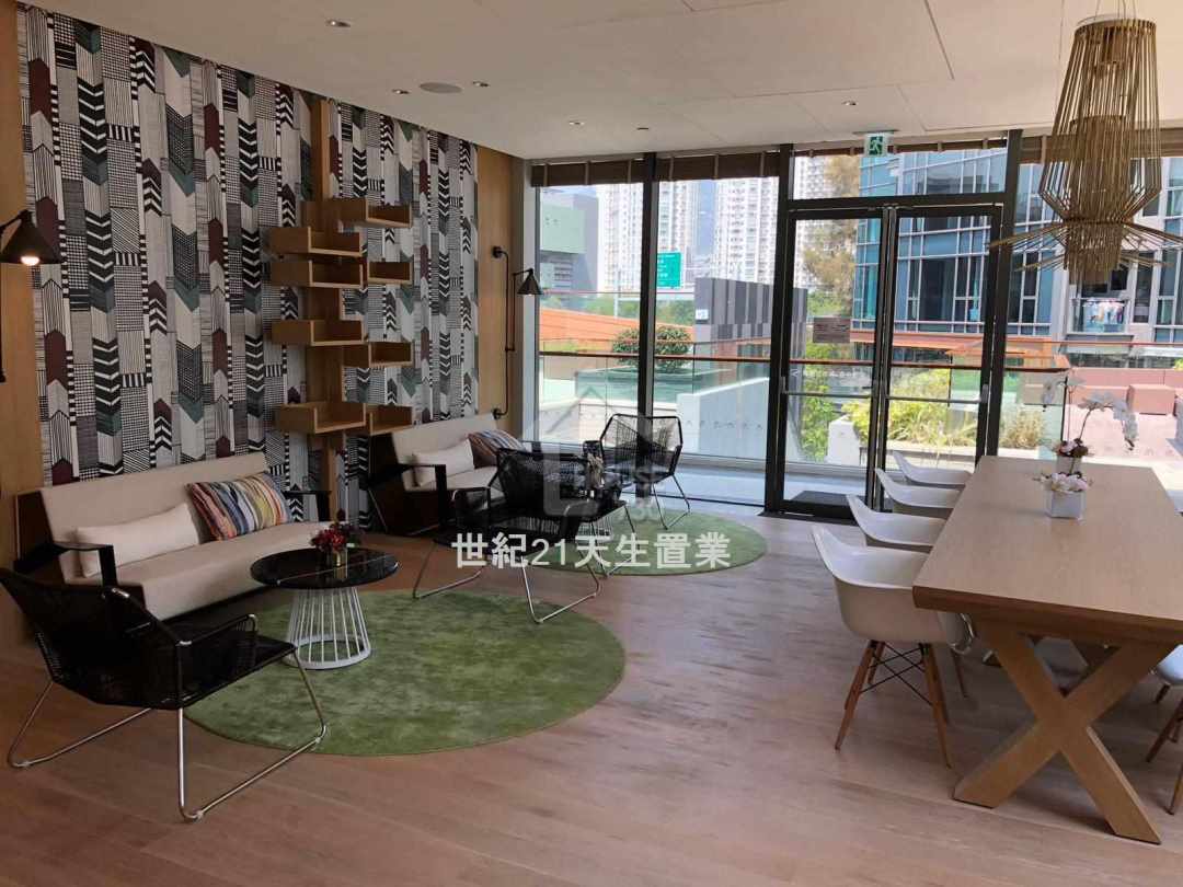 So Kwun Wat THE BLOOMSWAY Middle Floor House730-7243606