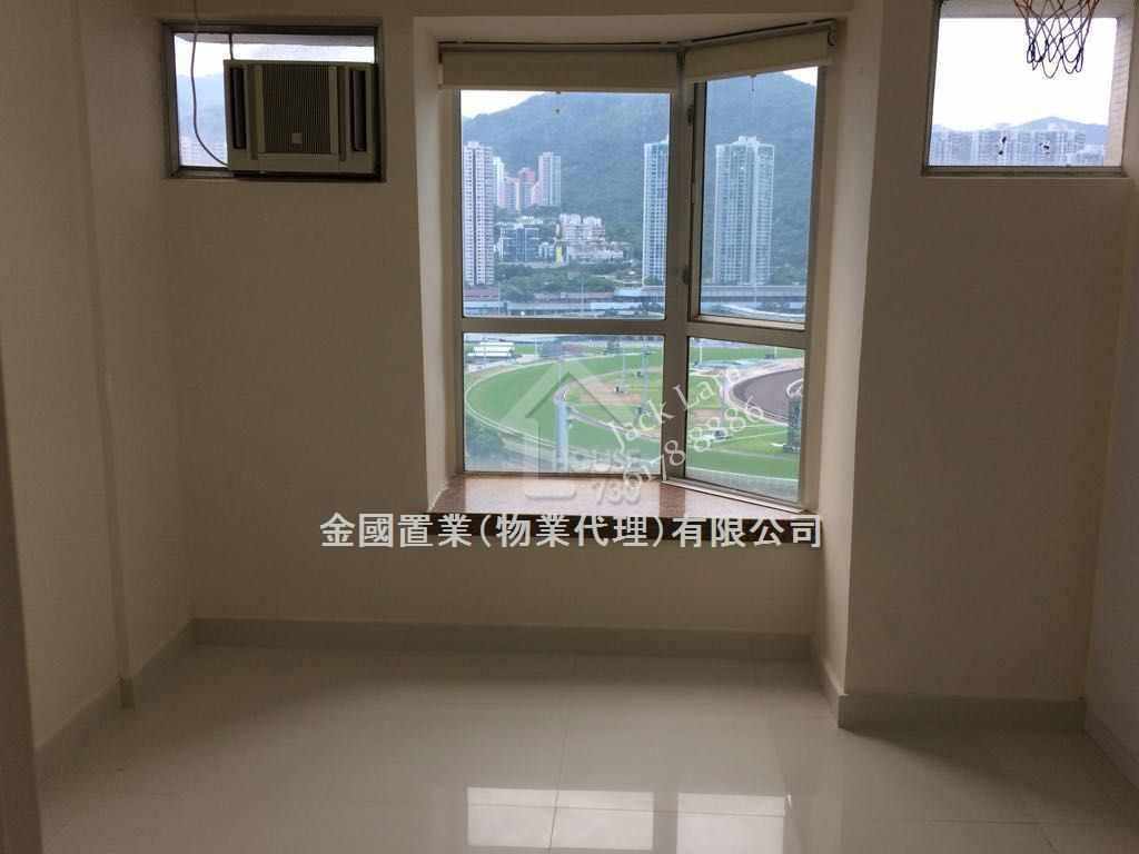Shek Mun PICTORIAL GARDEN Upper Floor House730-7243468