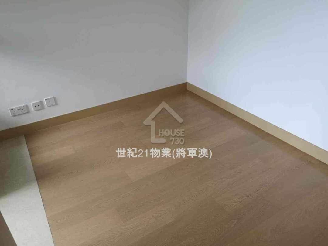 Tiu Keng Leng MOUNT VERDANT Middle Floor Master Room House730-7243448
