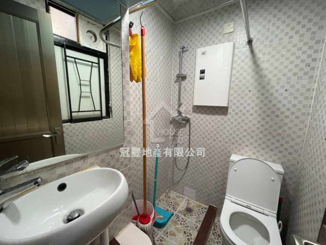 Sham Shui Po TENDER COURT Lower Floor House730-7243682