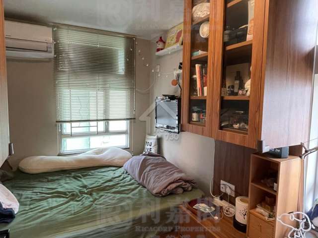 Lam Tin HONG PAK COURT Upper Floor House730-7243627