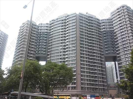 Kowloon Station GRAND AUSTIN Lower Floor House730-7243450